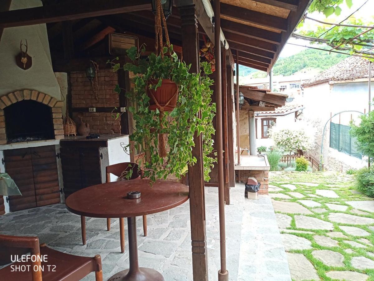 Guest House Strumena Elena Extérieur photo